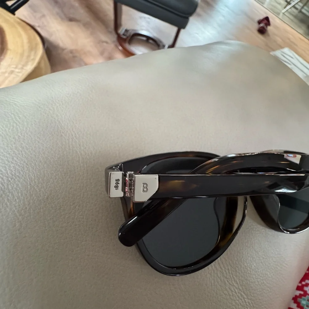 Berluti Stylish Tortoiseshell Sunglasses
